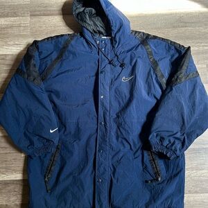 *SHIPS NOW* Nike Vintage 90’s Winter Hooded Jacket Men’s Size XL